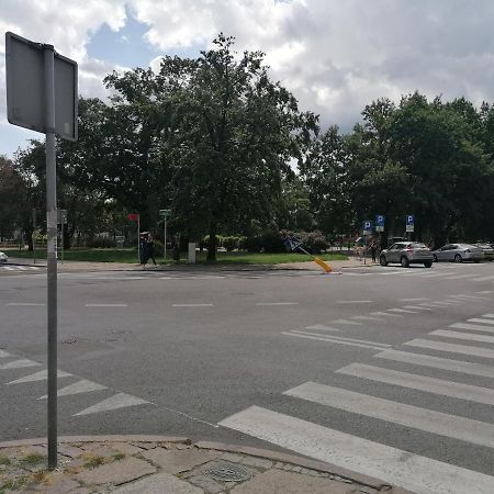Hostel Tulip - Pokoj 7 Ze Wspolna Lazienka I Kuchnia Шчечин Екстериор снимка