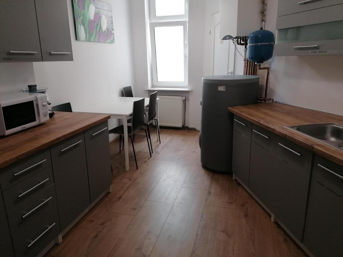 Hostel Tulip - Pokoj 7 Ze Wspolna Lazienka I Kuchnia Шчечин Екстериор снимка