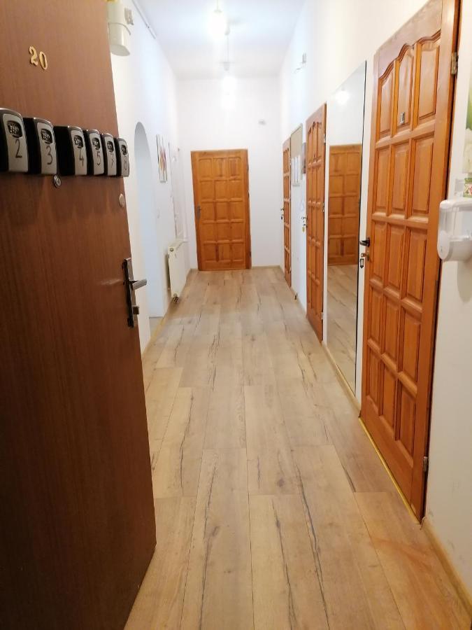 Hostel Tulip - Pokoj 7 Ze Wspolna Lazienka I Kuchnia Шчечин Екстериор снимка